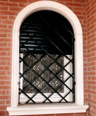 Voivodeasa / Suceava - Garduri - porti - balustrade pentru scari si balcoane,grilaje