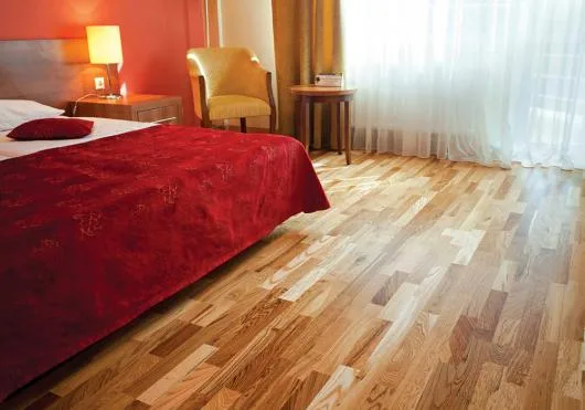 Showroom usi - parchet - mocheta - pardoseli - Timisoara