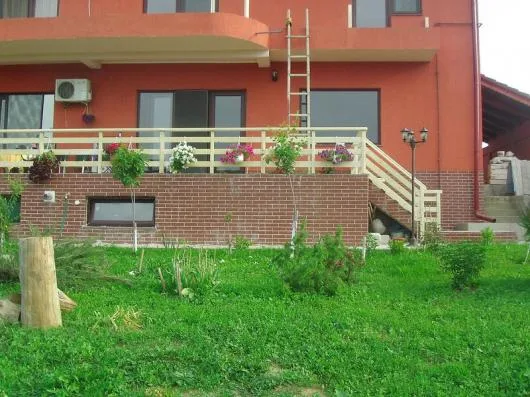 Produce si monteaza - balcoane - foisoare balustrade Baicoi Prahova