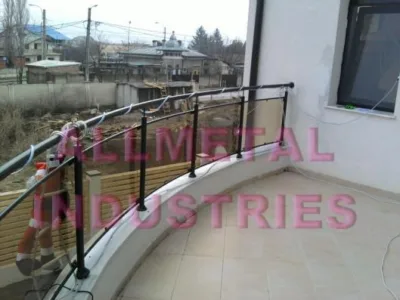 Porti,garduri - mobilier - balustrade - scari din fier forjat - Bucuresti