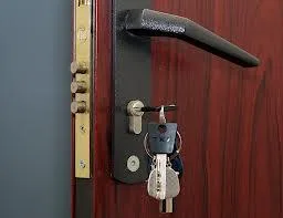 Deblocari usi Cluj Napoca