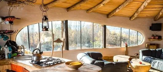 Case din materiale naturale - Ghindari - Mures