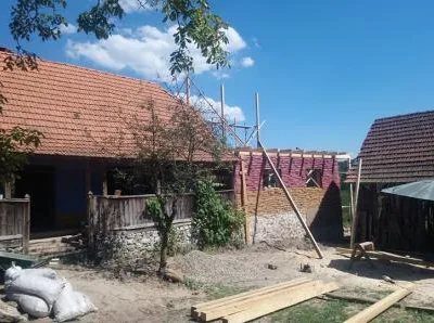 Case din materiale naturale - Ghindari - Mures