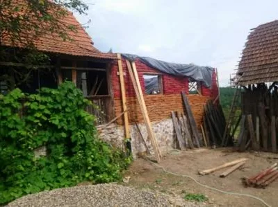 Case din materiale naturale - Ghindari - Mures