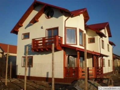 Constructii case pe structura de lemn Campulung - Arges