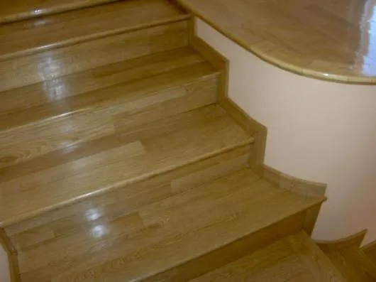 Scari - balustrade - tamplarie lemn - Domnesti / Ilfov