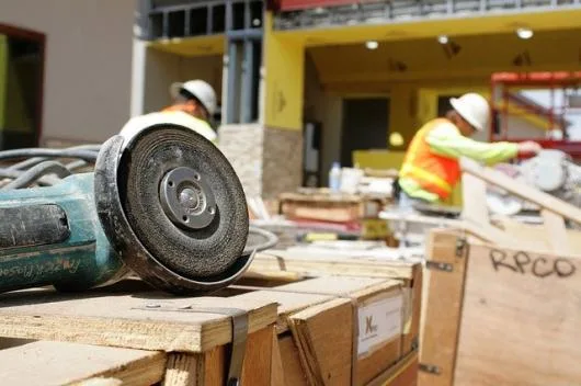 Constructii si amenajari interioare - Iasi