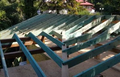 Suceava - Constructii case din lemn