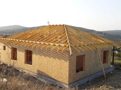 Suceava - Constructii case din lemn