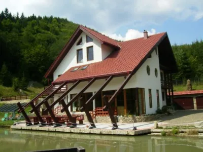 Constructii case de lemn - Suceava