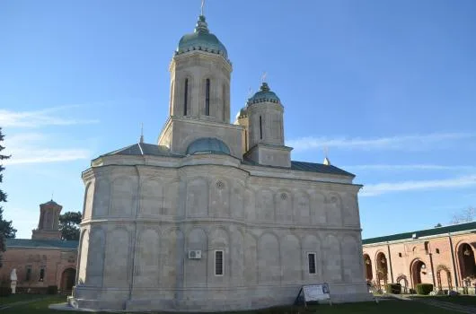 Constructii si reabilitari cladiri - Targoviste