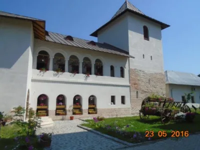 Constructii si reabilitari cladiri - Targoviste