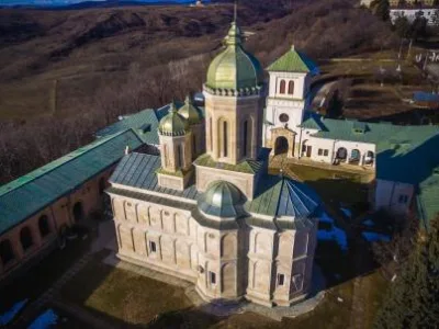 Constructii si reabilitari cladiri - Targoviste