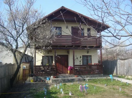 Constructii case din lemn la cheie