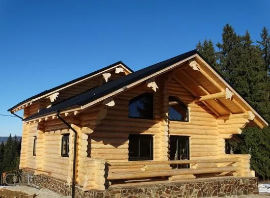 Constructii case din lemn rotund - Suceava