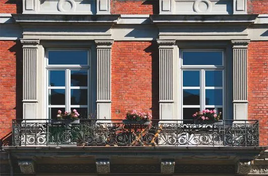 Targoviste - Tamplarie de aluminiu si pereti cortina