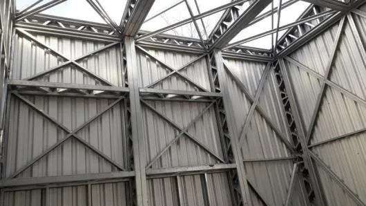 Cluj - Constructii din structuri metalice usoare