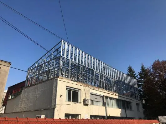 Cluj - Constructii din structuri metalice usoare