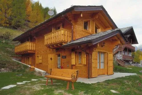 Case si mobilier din lemn - Gherla / Cluj