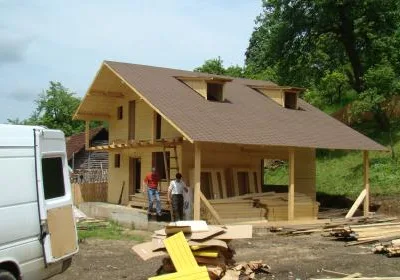 Ferestre - usi - mobilier - scari din lemn - Neagra Sarului / Suceava