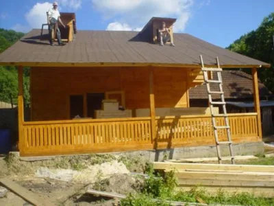 Ferestre - usi - mobilier - scari din lemn - Neagra Sarului / Suceava