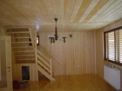 Ferestre - usi - mobilier - scari din lemn - Neagra Sarului / Suceava