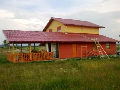 Ferestre - usi - mobilier - scari din lemn - Neagra Sarului / Suceava