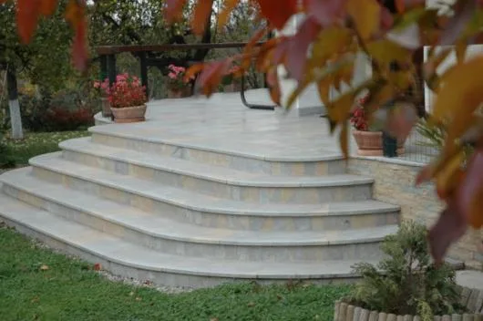 Produce si distribuie marmura - gresie - faianta / Cluj