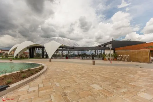 Placari cu material ceramic - Cluj -Napoca