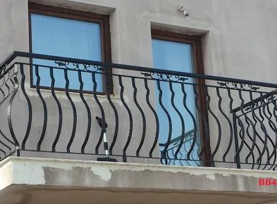 Garduri - porti - balustrade si grilaje din fier forjat - Varbilau / Prahova