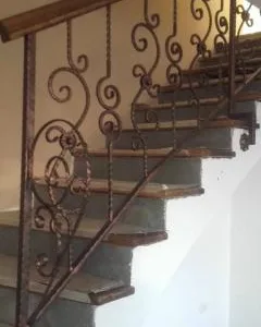 Porti - scari - balustrade - grilaje - Voluntari / Ilfov