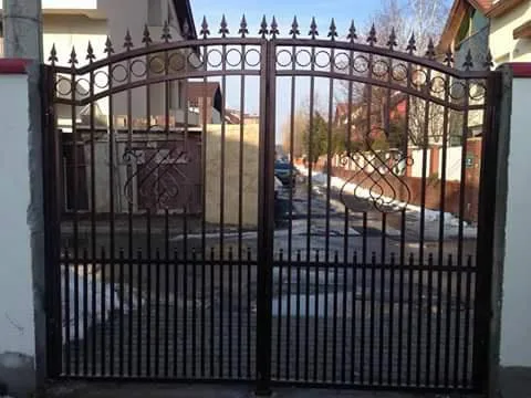 Porti - scari - balustrade - grilaje - Voluntari / Ilfov