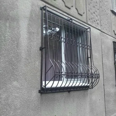 Porti - scari - balustrade - grilaje - Voluntari / Ilfov