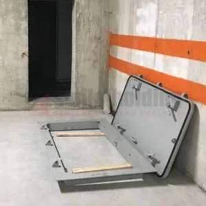 Setum ,Usi metalice de siguranta si sisteme de inchidere