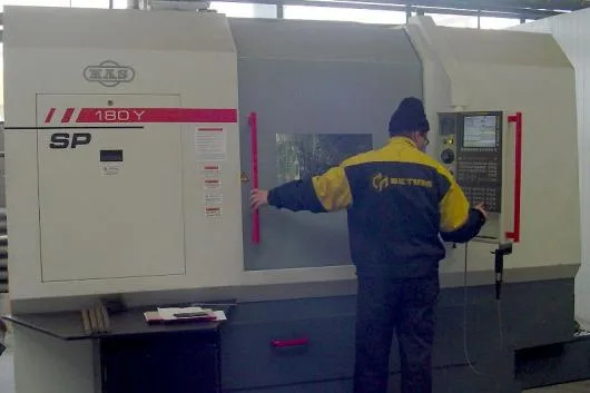 Setum ,Usi metalice de siguranta si sisteme de inchidere