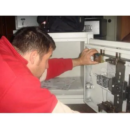 Sisteme de securitate electronice si mecanice - Bucuresti