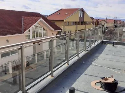 Balustrade din aluminiu eloxat si sticla securizata - Cluj Napoca