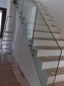 Balustrade din aluminiu eloxat si sticla securizata - Cluj Napoca