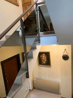 Balustrade din aluminiu eloxat si sticla securizata - Cluj Napoca