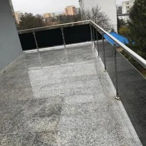 Balustrade din aluminiu eloxat si sticla securizata - Cluj Napoca