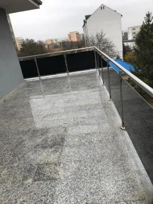 Balustrade din aluminiu eloxat si sticla securizata - Cluj Napoca