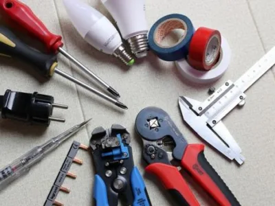 Comercializare echipamente - aparataje - accesorii electrice - Baia Mare