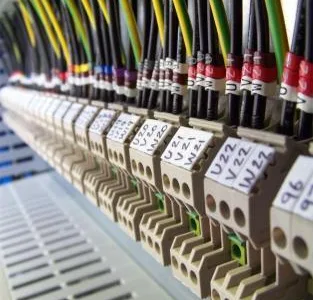 Instalatii electrice - automatizari industriale - Baia Mare