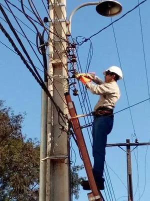 Servicii de mentenanta a retelei electrice de transport - Bucuresti