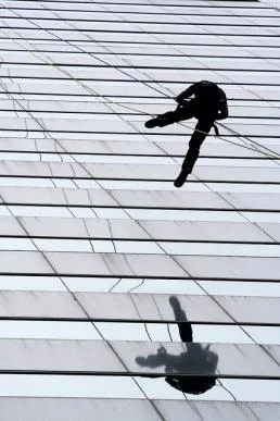 Alpinism utilitar Bucuresti