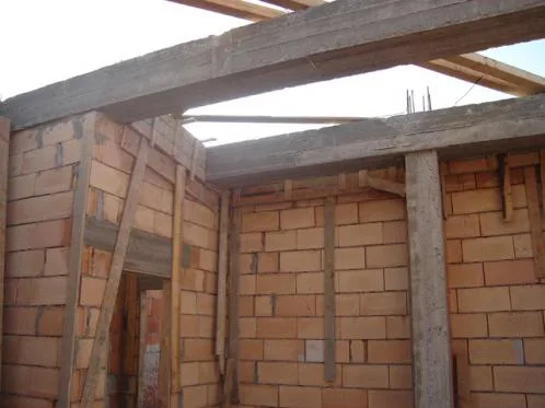 Villa Construct