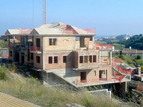 Villa Construct