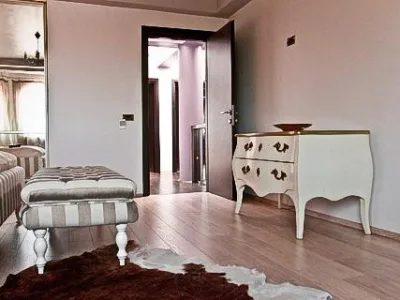 Snagov - Decoratiuni interioare