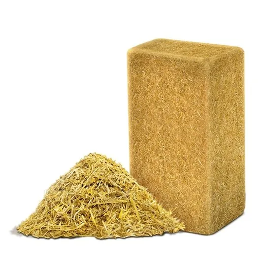 Izolatie termica si fonica cu fibre de celuloza - Sacele / Brasov