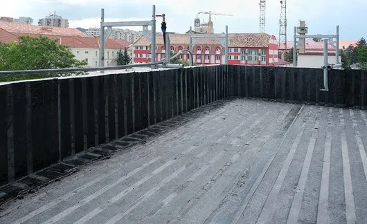 Pardoseli epoxidice si hidroizolatii - Turda / Cluj